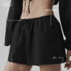 „Real Deal“-Shorts mit High-Waist-Taille – Schwarz