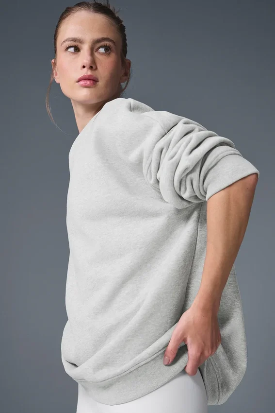 Renown Pullover mit Rundhalsausschnitt aus schwerem French Terry – Athletic Heather Grey