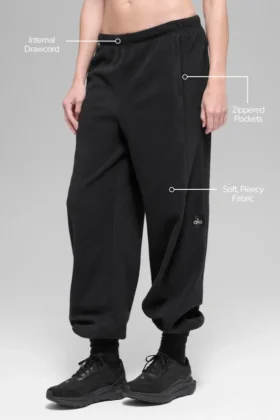 Retreat-Jogginghose aus Polarfleece mit High-Waist-Taille – Schwarz
