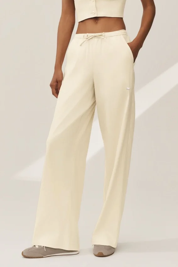 Riviera-Hose mit weitem Bein aus Leinenmischung – Sandy Beige