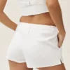 Riviera-Shorts aus Leinenmischung mit niedriger Leibhöhe – Weiß