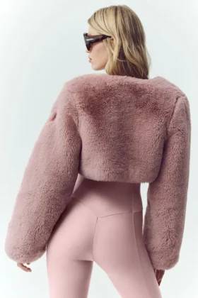 Schicke, kurze Jacke aus Kunstfell – Pink Champagne