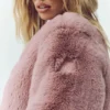 Schicke, kurze Jacke aus Kunstfell – Pink Champagne