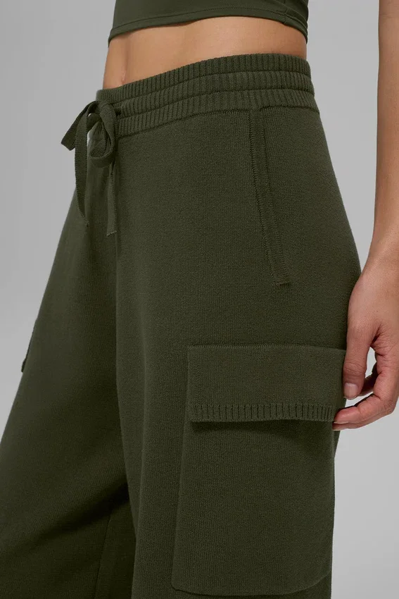 Scholar Knit High-Waist Cargo Hose – Olivgrün