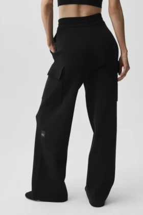 Scholar Knit High-Waist Cargo Hose – Schwarz