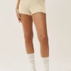 Seiden-Kaschmir-Shorts „Heatwave“ mit mittlerer Leibhöhe – Sandy Beige