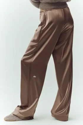 Seidenhose „Luminous“ (lang) – Alpine Cocoa