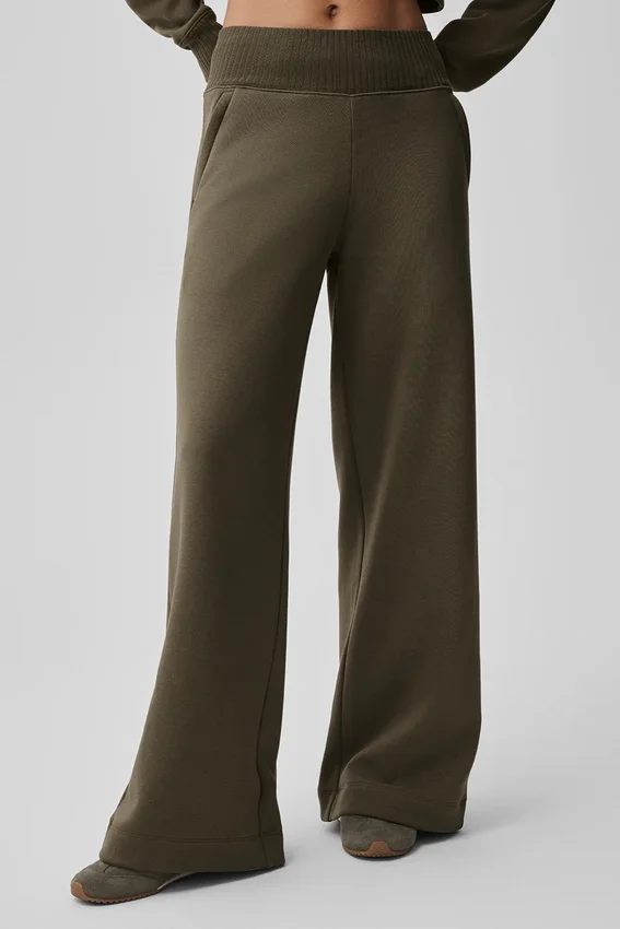 Serenity Jogginghose mit weitem Bein – Olive Tree