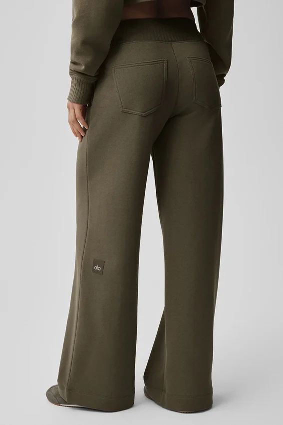 Serenity Jogginghose mit weitem Bein – Olive Tree