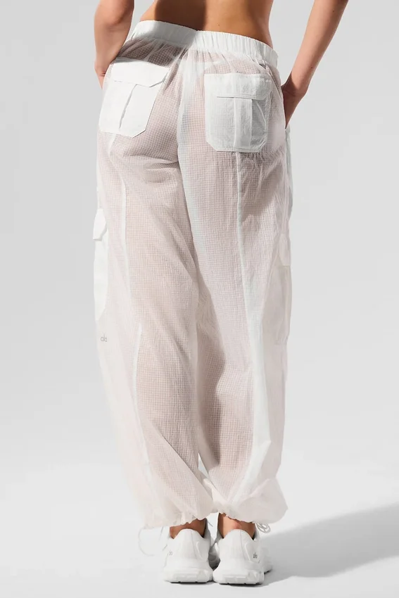 Sheer Game Time Leggings mit weitem Bein – Weiß