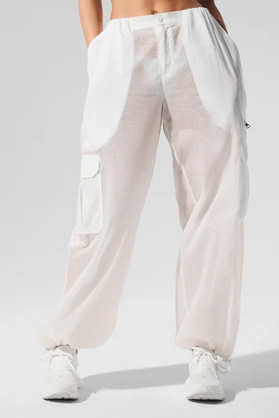 Sheer Game Time Leggings mit weitem Bein – Weiß