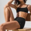 Sheer Glow Boyshort – Schwarz