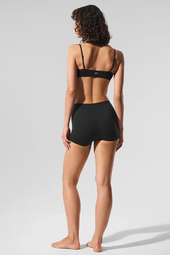 Sheer Glow Boyshort – Schwarz