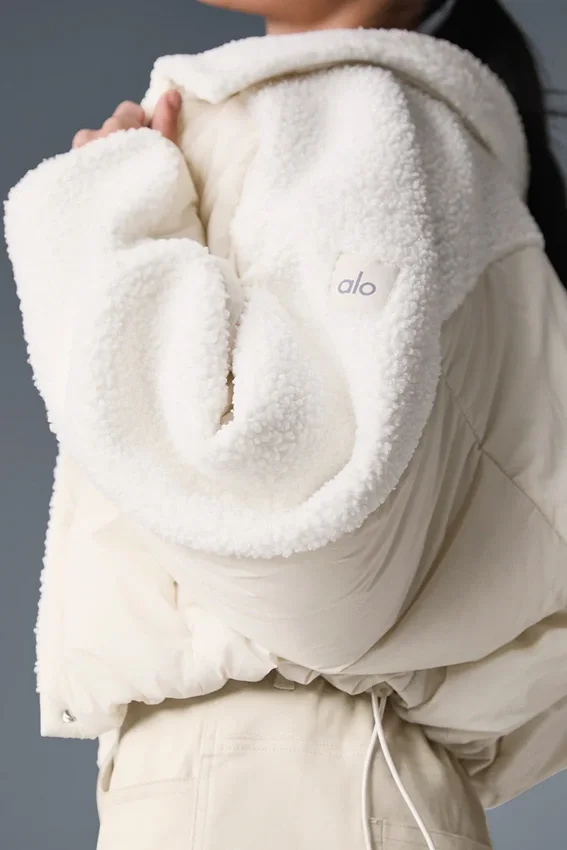 Sherpa Cozy Escape Puffer – Elfenbein/Elfenbein