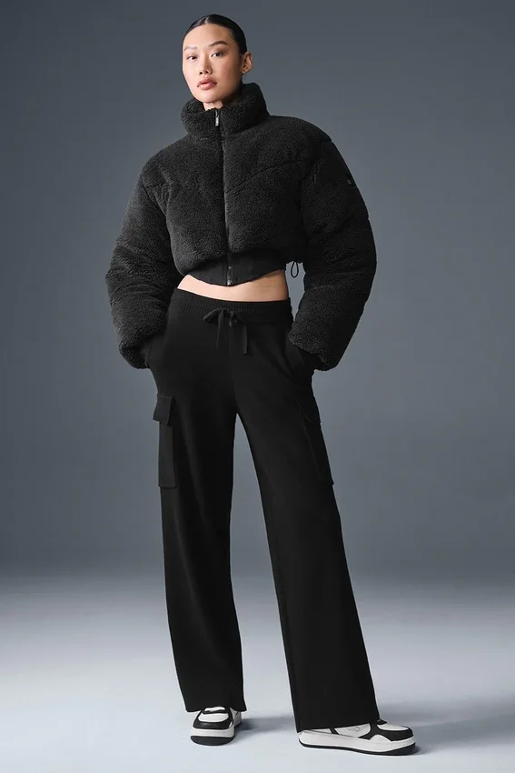 Sherpa Main Act Korsett-Daunenjacke – Schwarz
