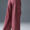 Show off Cargo-Hose mit weitem Bein (lang) – Burgundy Truffle