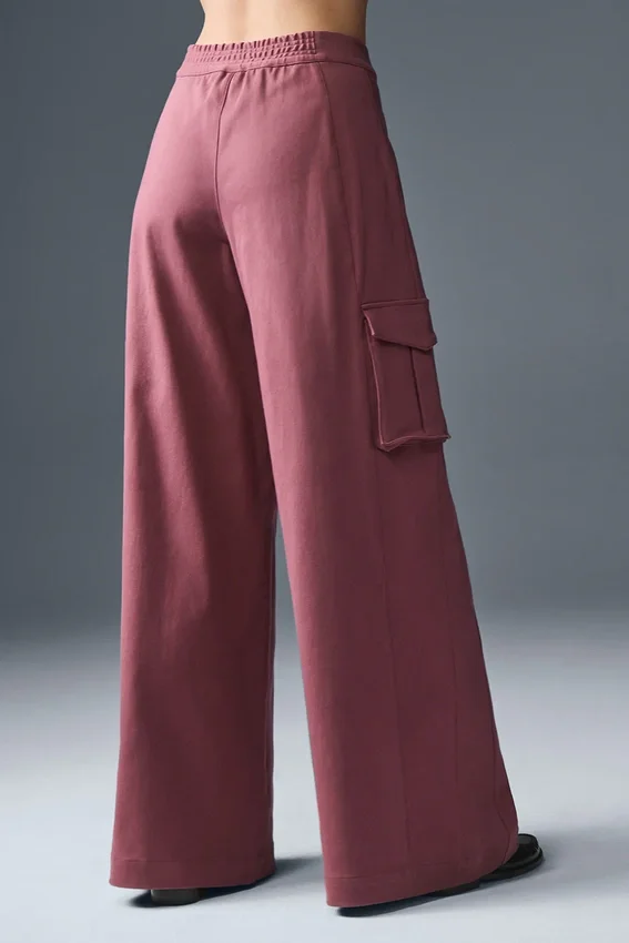 Show off Cargo-Hose mit weitem Bein (Regular) – Burgundy Truffle