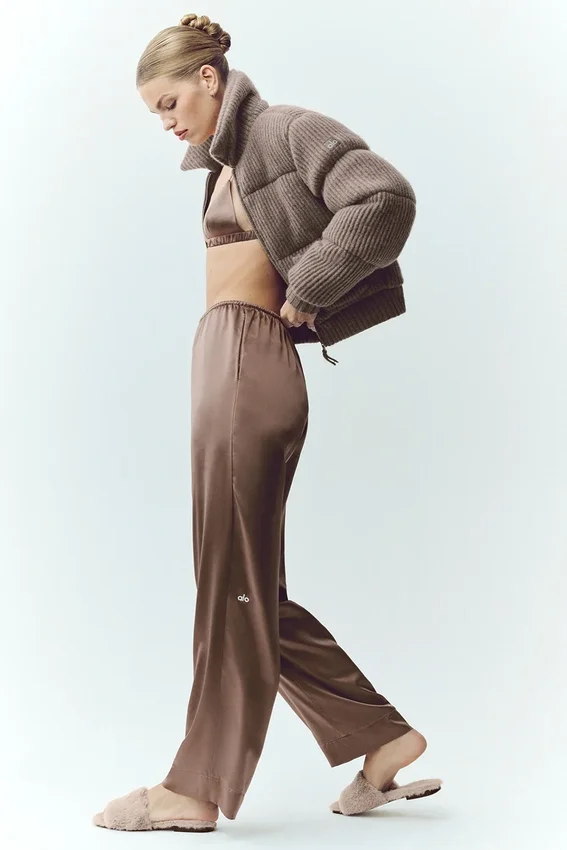 „Silk Luminous“-Hose (Regular) – Alpine Cocoa