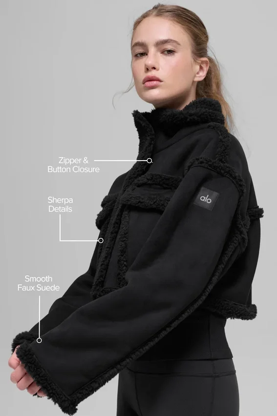 „Snowfall“-Kurzjacke aus Kunstlammfell – Schwarz
