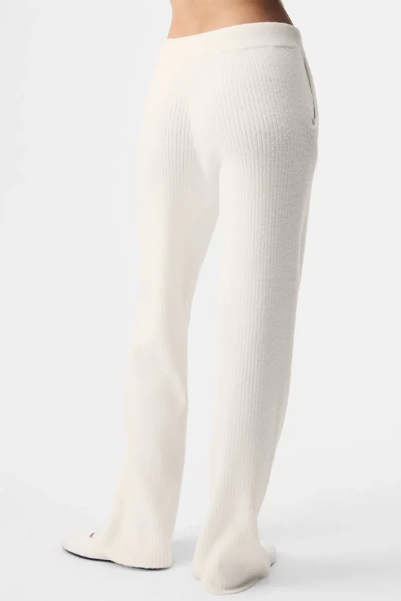Snuggle Up Pullover Hose mit High-Waist und weitem Bein – Elfenbein