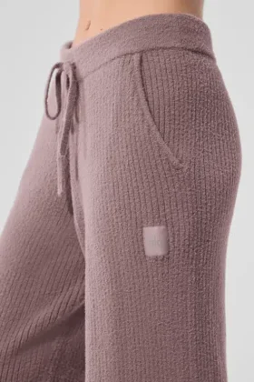 Snuggle Up Pullover mit High-Waist-Hose und weitem Bein – Mushroom