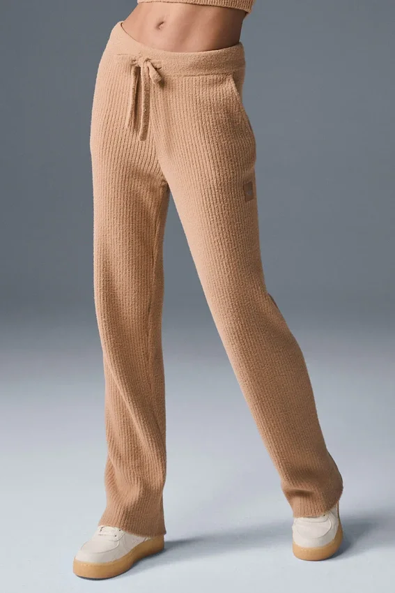 Snuggle Up Pullover mit High-Waist-Hose und weitem Bein – Toasted Almond