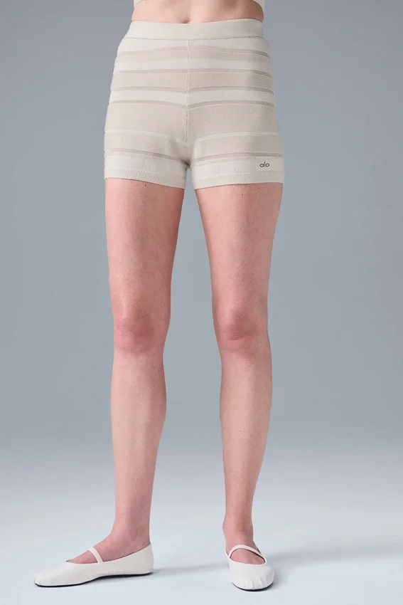 Sport Play High-Waist Strick-Shorts – Elfenbein/Alabaster