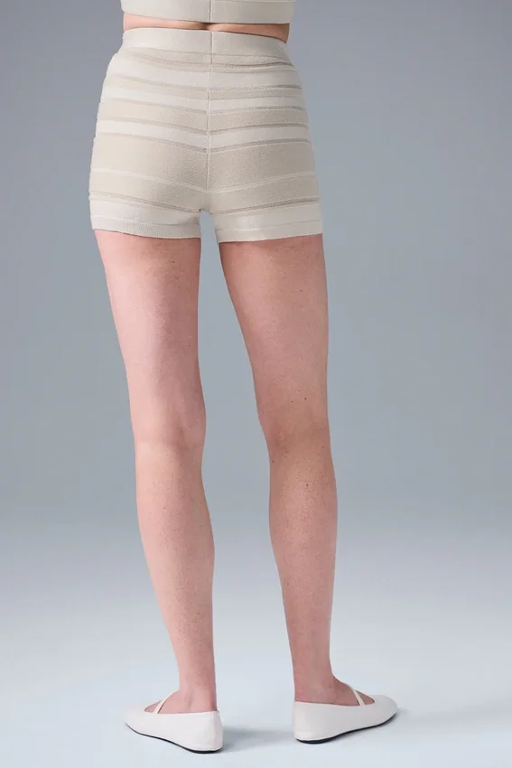 Sport Play High-Waist Strick-Shorts – Elfenbein/Alabaster