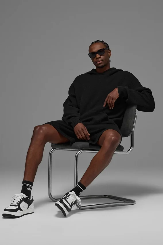 Sports Club Pullover Knit Hoodie – Schwarz