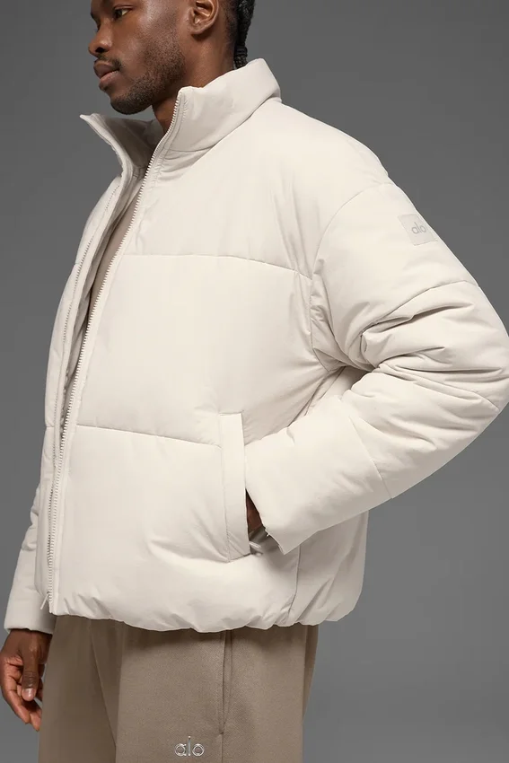 Stretch-gewebte Street-Pufferjacke – Bone