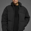 Stretch-gewebte Street-Pufferjacke – Schwarz