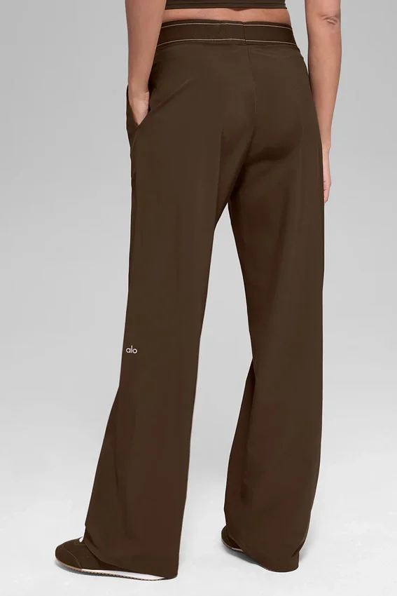 Suit Up Hose (lang) – Espresso