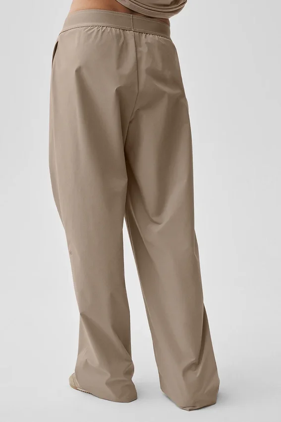 Suit Up-Hose (lang) – Gravel