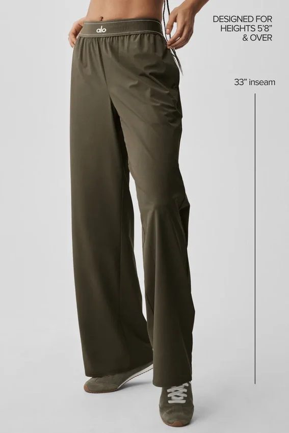 Suit Up Hose (lang) – Olive Tree