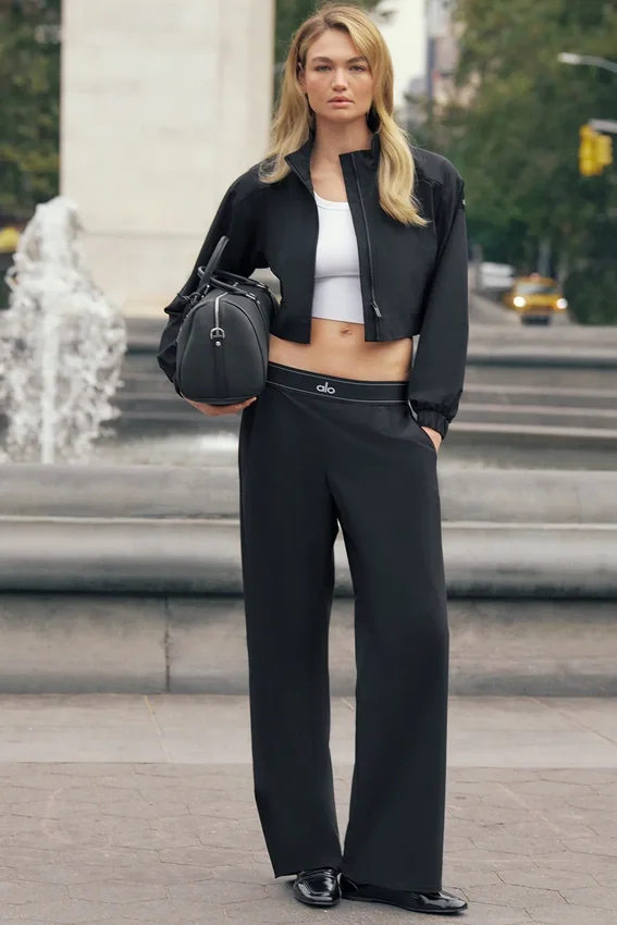 „Suit Up“-Hose (lang) – Schwarz
