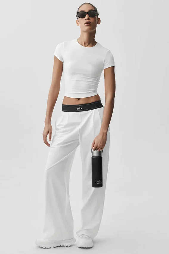 Suit up Hose (Regular) – Weiß/Schwarz