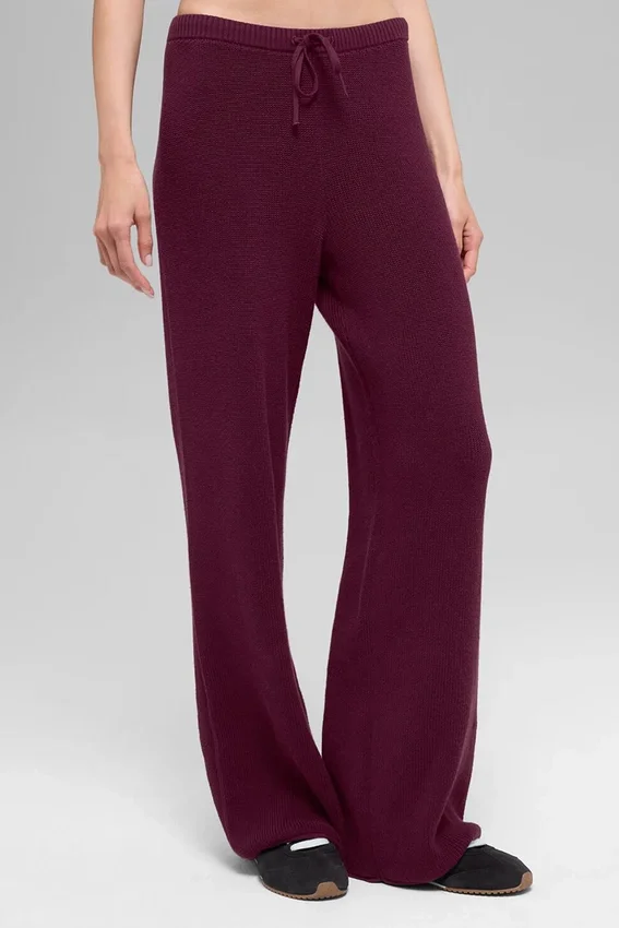 Supernatural Pullover Hose – Burgunderrot
