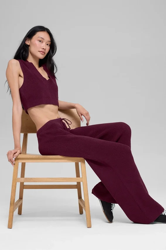 Supernatural Pullover Hose – Burgunderrot