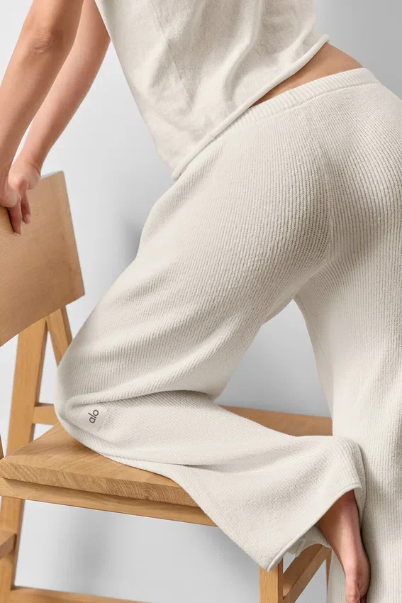 Supernatural Pullover Hose – Elfenbein