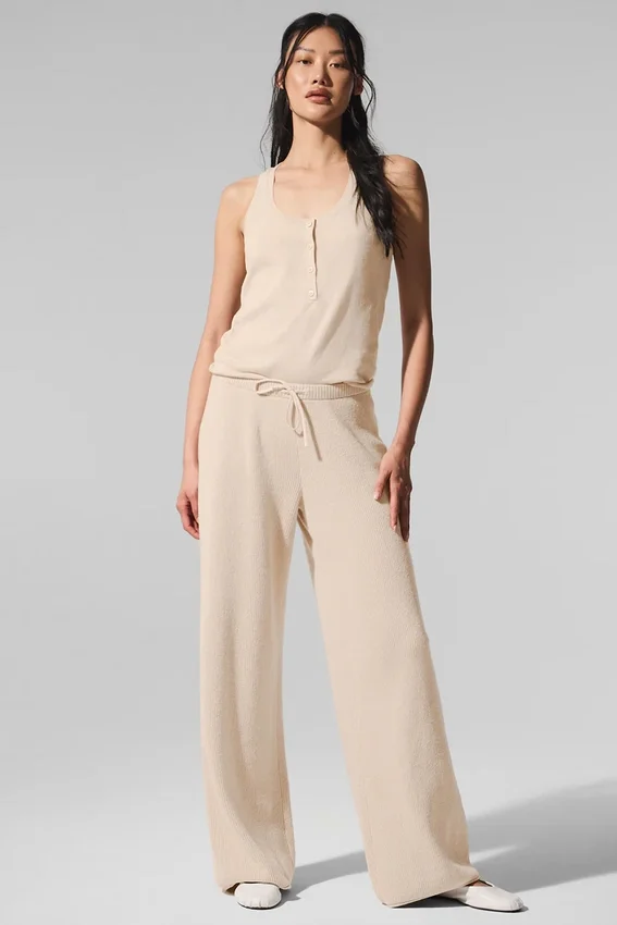 Supernatural Pullover Hose – Macadamia