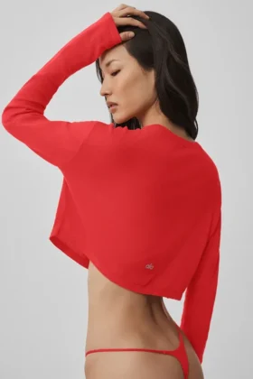 „Supernatural“ Pullover – Leuchtendes Rot