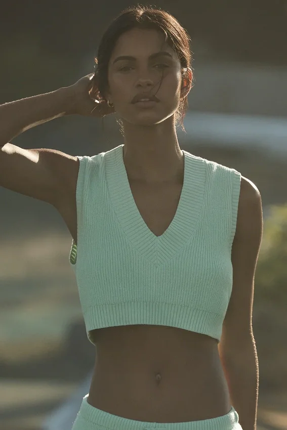 Supernatural Pullover Top – Spearmint