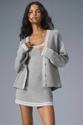 Tennis Club Pullover – Athletic Heather Grey/Weiß