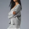 Tennis Club Pullover – Athletic Heather Grey/Weiß