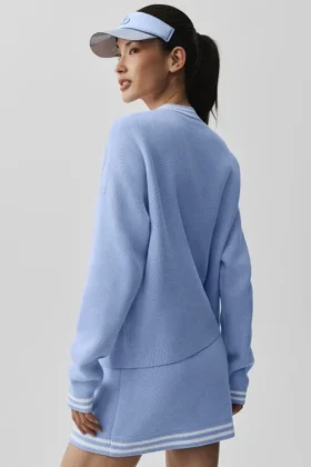 Tennis Club Pullover – Hellprovenceblau/Weiß