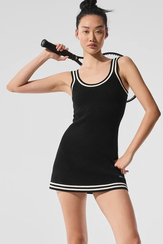 Tennis-Club-Pullover-Kleid – Schwarz/Elfenbein