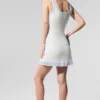 Tennis-Club-Pullover-Kleid – Weiß/Muschelblau
