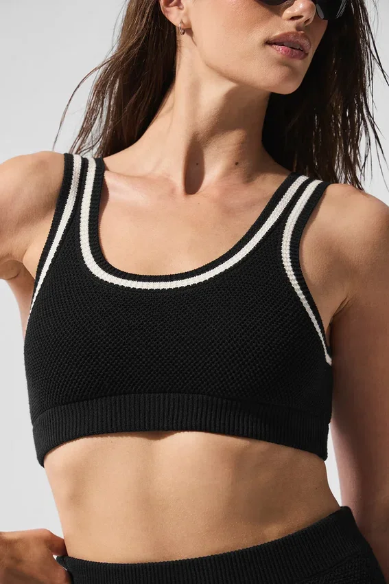 Tennis Club Pullover Knit BH – Schwarz/Elfenbein
