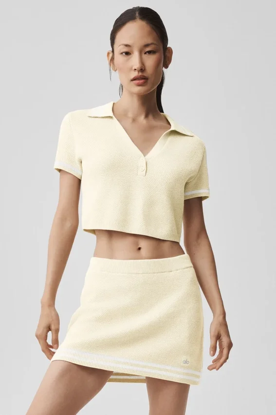 Tennis Club Pullover Knit Cropped Polo – Oatmeal/Weiß