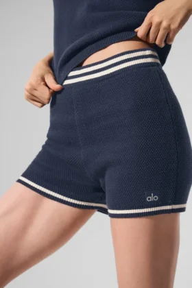 Tennis Club Pullover Knit Hot Short – Marineblau/Elfenbein